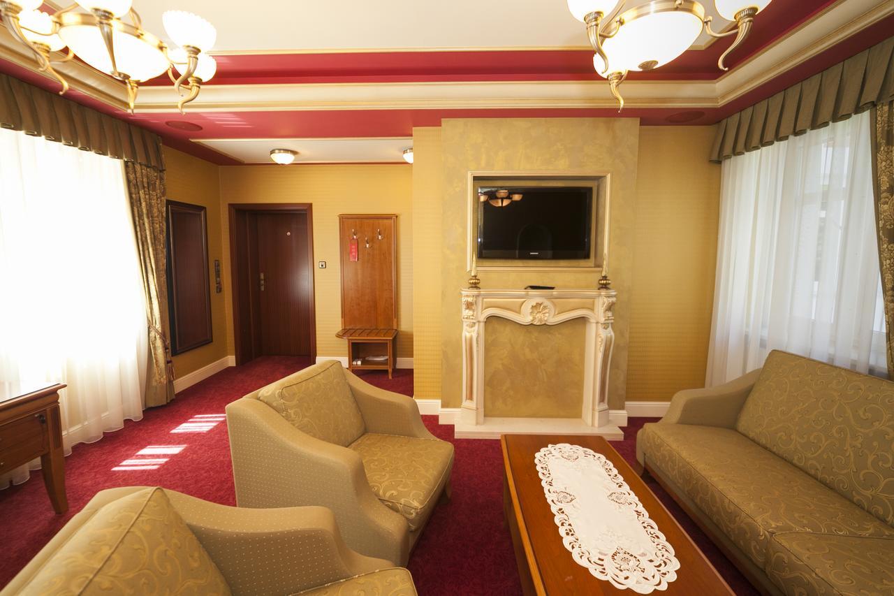 Hotel Przy Mlynie รืบนิค ภายนอก รูปภาพ