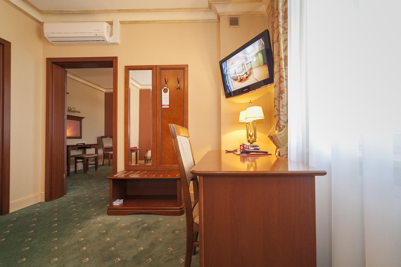 Hotel Przy Mlynie รืบนิค ภายนอก รูปภาพ
