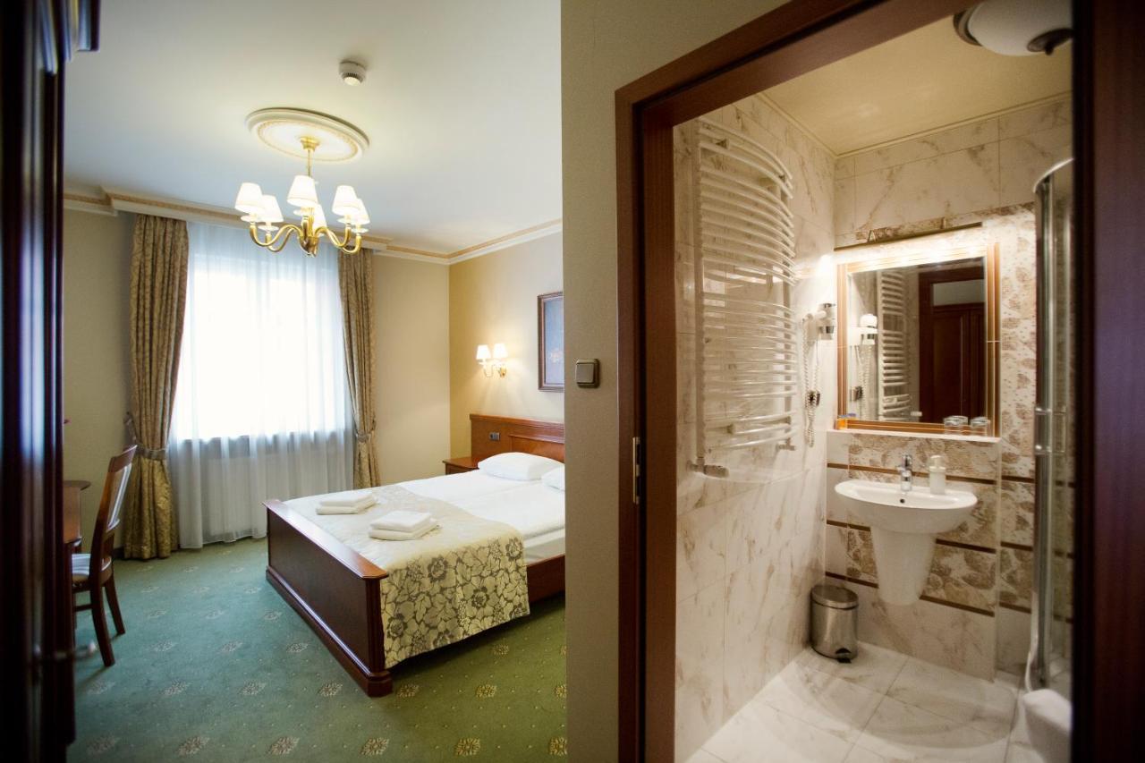 Hotel Przy Mlynie รืบนิค ภายนอก รูปภาพ